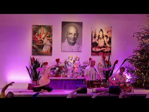 Yogastunde mit dem Sat Chit Ananda Express - Yoga Vidya Live,  01.01.2023, 09:45 Uhr