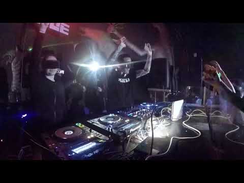 Resistohr @ KUE Spain plays Ethan Fawkes - Bring Me That Bass Back (Resistohr Remix)