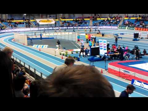 800m men 1:46 Gent Indoor ( 9 february 2014)