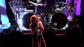 Korn LIVE Oildale (Leave Me Alone) : Bremen, GER - "Pier 2" : 2011-06-14