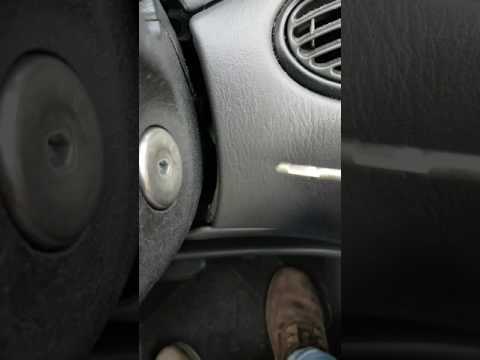 So programmieren Sie die Ford Focus-Fernbedienung