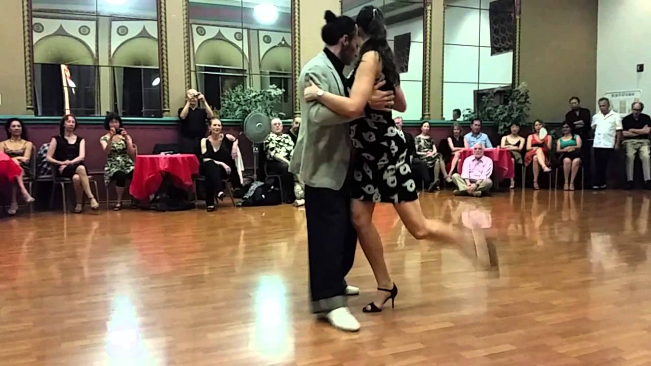 2015.06.20 Juan Cantone & Sol Orozco, milonga Epoca 2