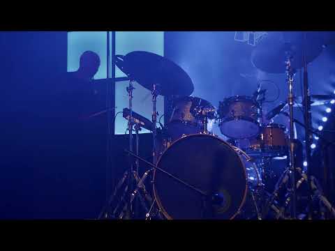 LiV Warfield at Future Yard Birkenhead. On the claps…