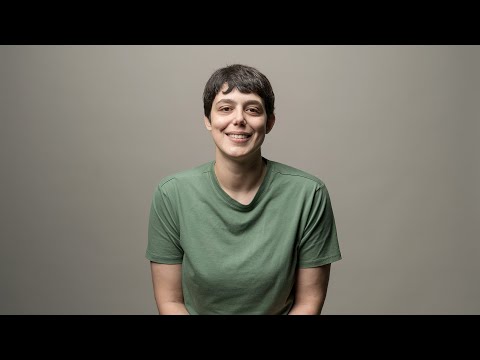 Συνέντευξη της κωμικού [[#Μελίνας Κόλλια#]] στην Lifo, 2025.  