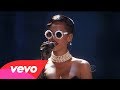 Rihanna ~ Diamonds (Live Victoria's Secret Fashion Show 2012)