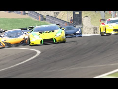 Apollo Intensa Emozione vs GT3 Racing Cars at Brands Hatch