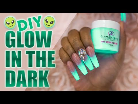 DIY Glow Nails - Glow in the Dark Nails Video