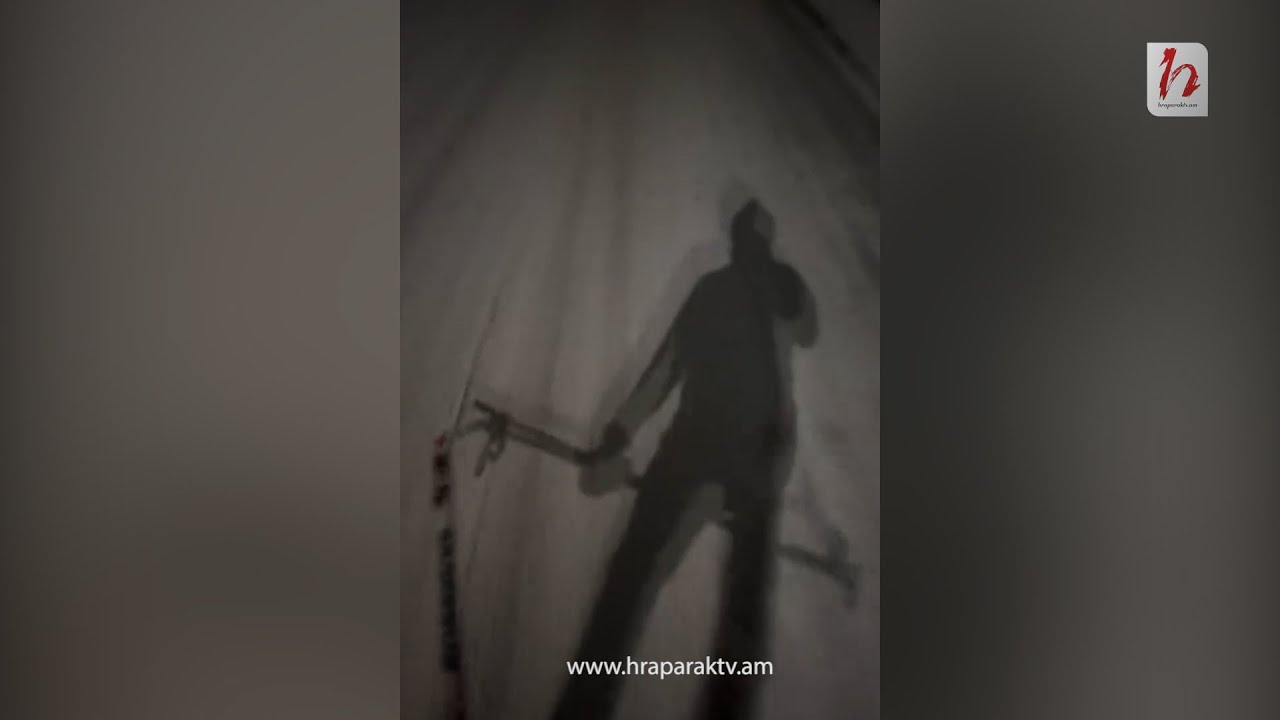 Երեւանում դահուկ են վարում