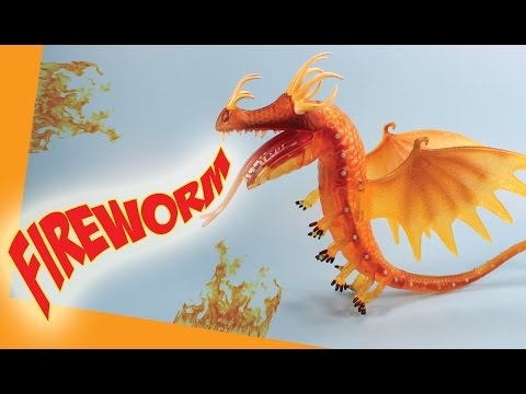 Dragons Defenders of Berk Fireworm Queen Light-Up & Whip Tongue