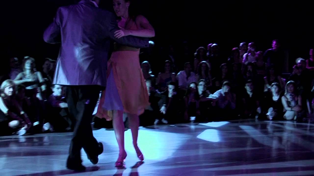 Video thumbnail for Zaratango Mariano "Chicho" Frumboli y Juana Sepulveda