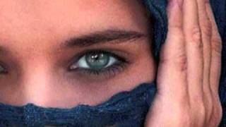 Cuando Miran Tus Ojos Music Video