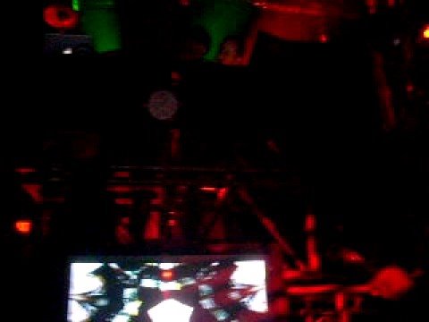 Uberzone vs. Bassbin Twins ART OF WAR 3