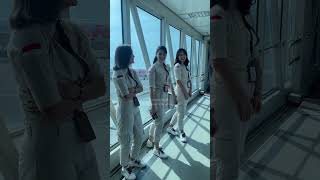 Download lagu Pramugari Super Air Jet Nyanyiin Lagu Viral 😂 mp3