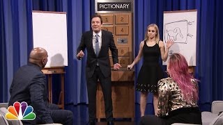 Pictionary with Kristen Bell, Steve Harvey and Demi Lovato - Part 1 video