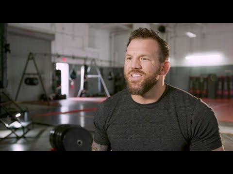 Ryan Bader Knocks Out Fedor In The First Round To Win Bellator Heavyweight Grand Prix