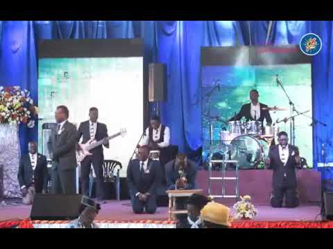 DR A MADZIIRE - ISHE NDINZWE NEKUFARA