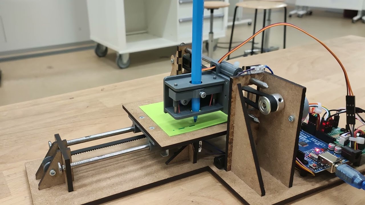 Video demo of the 2D plotter robot
