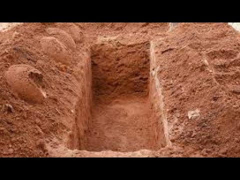 LE MONDE DE LA TOMBE