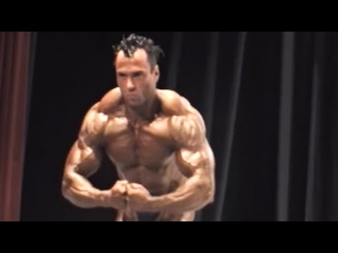 Samoel Oliveira Munhoz (BRA), NABBA Universe 2010