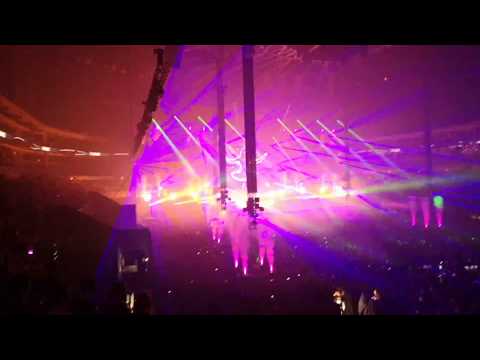 Transmission Prague 2018 @ Vini Vici & WHITENO1SE vs. The Cranberries - Push The Button vs. Zombie