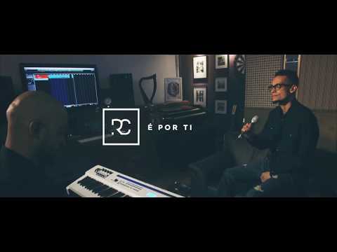 É POR TI - Rodrigo Correa "Piano e Voz"