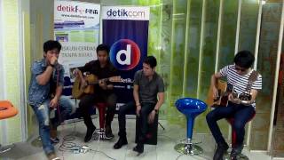 Download lagu Pemilik Hati  - Band ARMADA  [ #LiveChatkustik @detikforum 06 ] mp3