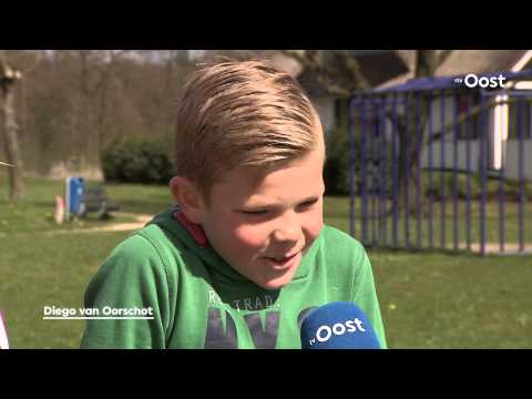 Drie voetbalneefjes uit Almelo gaan voor FC Twente spelen