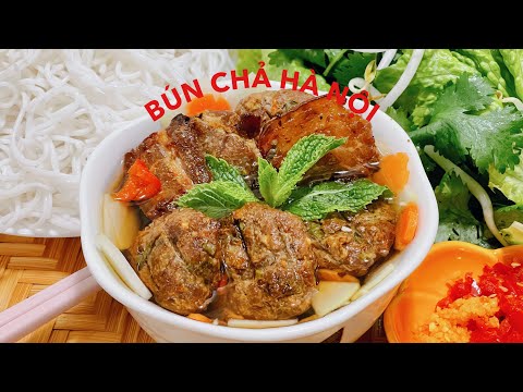 BÚN CHẢ HÀ NỘI- Cách người Hà Nội ướp thịt và pha nước mắm chuẩn vị, thơm ngon.