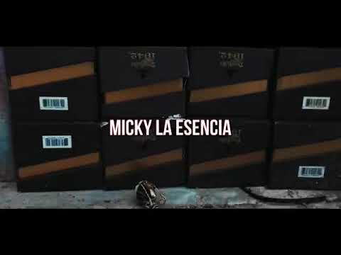 Micky La esencia ✖️pila de amigos falsos
