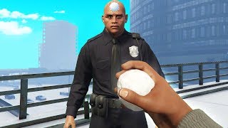 Knocking Out Cops With Snowballs! (GTA RP)