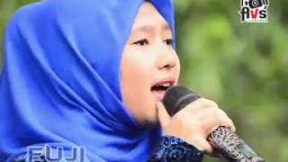 Download lagu awwalu adella putri  SUKET TEKI OM ADELLA Live pasuruan mp3