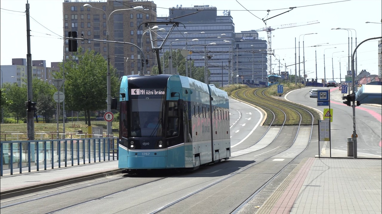 Трамвай Шкода 39T и Vario LFR / Škoda 39T and Vario LFR trams in Ostava