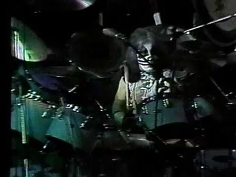 KISS - Detroit Rock City / at BUDOKAN 2th April,1977