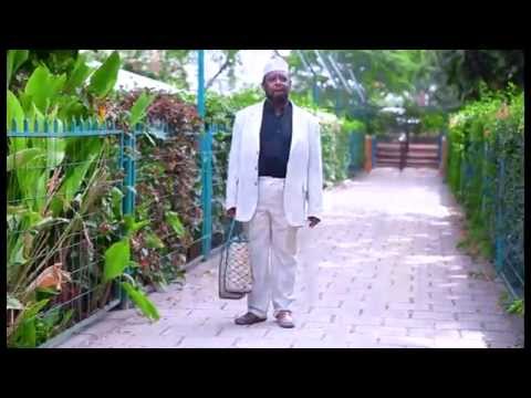 MOH'D ILYAS & NYOTA ZAMEREMETA (TWINKLING STARS) - TUSICHEZEE AMANI (Official Video)