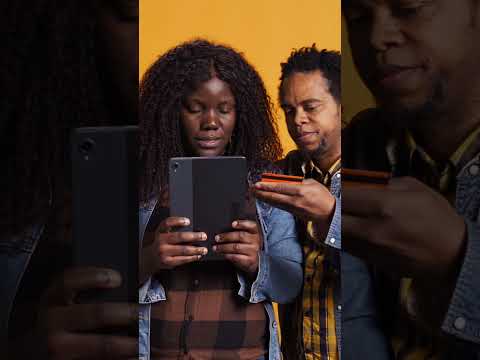 GMRS vs Ham Radio - Which is Best for SHT Survival? #prepper #hamradio #survivaltips