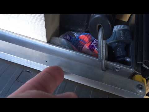 A FRIDGE SLIDE TOP TIP TO MAKE YOUR LIFE EASIER - one hand open