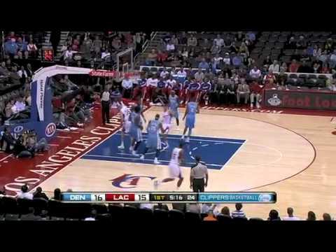 Blake Griffin Brutal putback one hand dunk a Ryan Gomes missed jumper Los Angeles Clippers Preseason