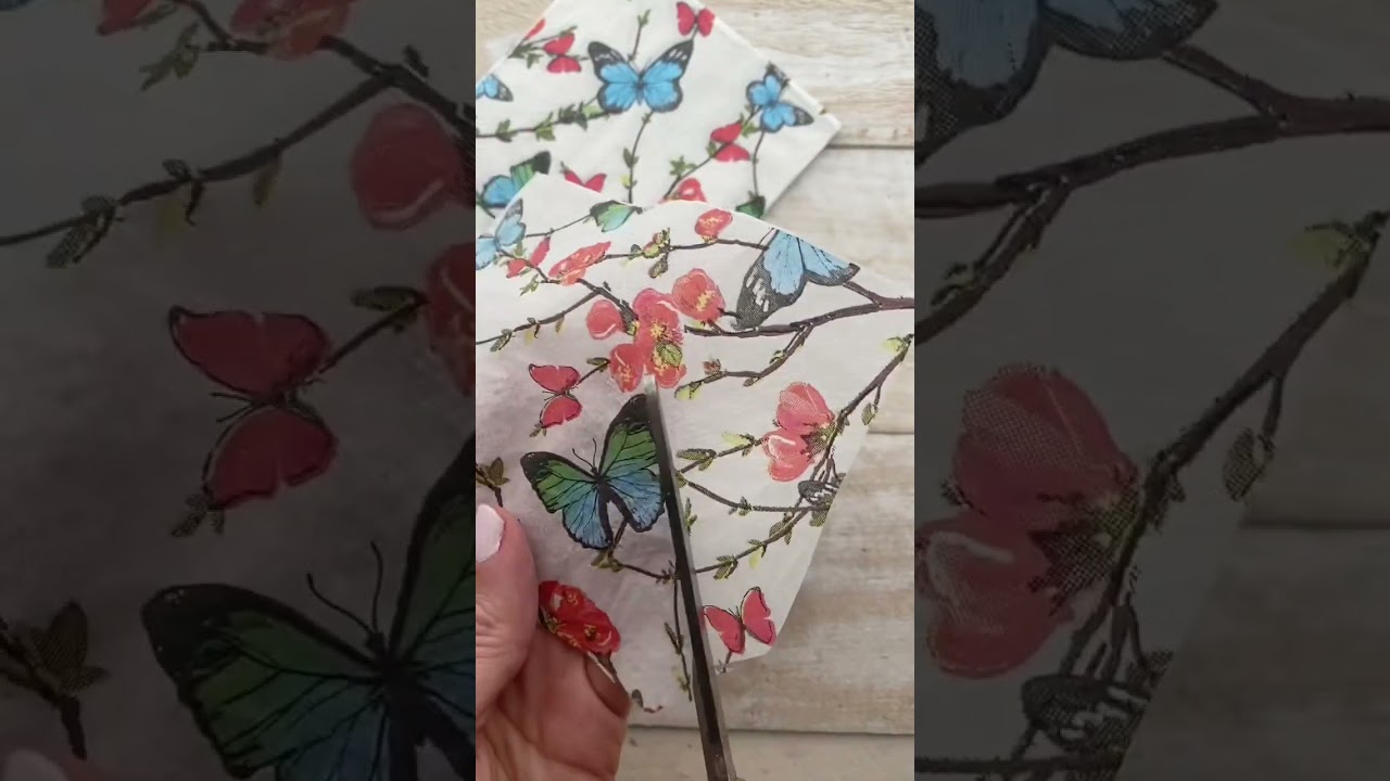 How to Make Decoupage Easter Eggs- get egg-cited for Easter with these beautifully decoupaged eggs!