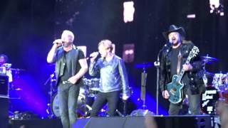 Lucie - Šrouby do hlavy /Praha 1.7.2016/ Lucie - Šrouby do hlavy /Praha 1.7.2016/