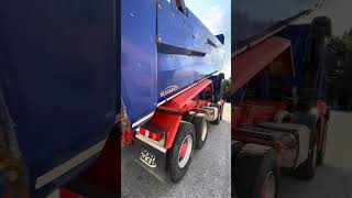 venta de Mercedes-Benz AROCS 3251 8X4/4 EURO 6 + BOX VIBRATION volquete imagen 4 Mercedes-Benz AROCS 3251 8X4/4 EURO 6 + BOX VIBRATION volquete imagen 4