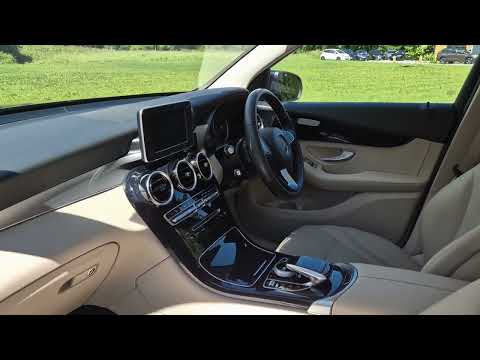 2017 Mercedes-Benz GLC 220d 4MATIC - One Owner - Image 2