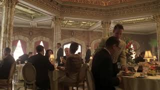 Fancy restaurant scene - Catch me if you can. Directed by Steven Spielberg