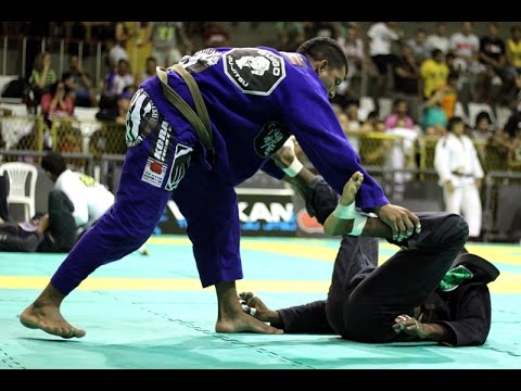 Erberth Santos x  Yago Vinicius de Souza - Rio International Open IBJJF Championship 2014