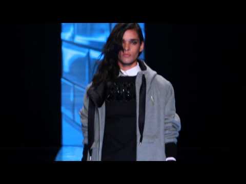 Desfile Minas Trend out/inv 2015 – Mabel Magalhães