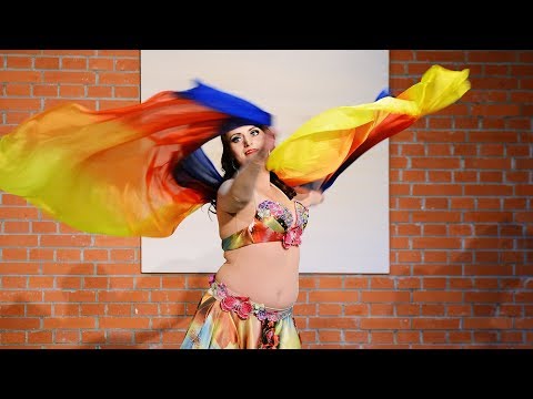 Haniyyah-Tanec se závojem / Dance with Veil (4K)