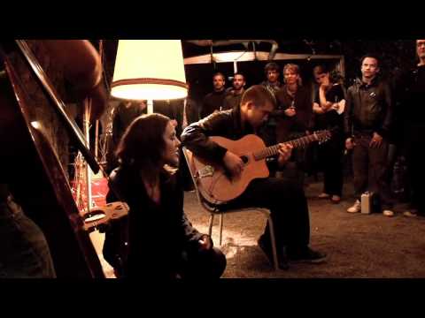 No° 19.1 ZAZ - Ces Petits Riens - A Showtogo.ch by Stadtklang