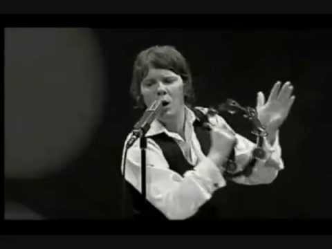 CynicalB - Á sumrin (official music video)