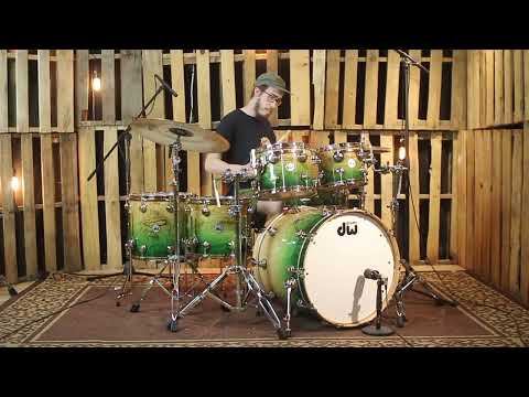 DW Collector's Cherry Spruce Natural to Emerald Fade over Olive Ash Burl Drum Set - SO#1255636