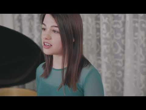 A Inviat! Clara Apachitei si prof. Mihai Bejinariu