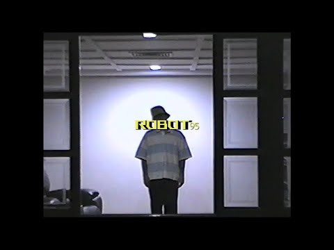Robot95 - Robot 95 - Looking 4 Your Love (Video oficial)